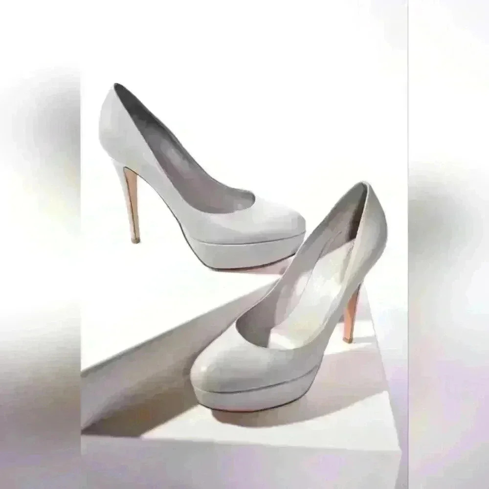 NWOB GIANVITO  ROSSI Dove Grey Smooth Calf Leather Platform Pumps 38.5 Italy